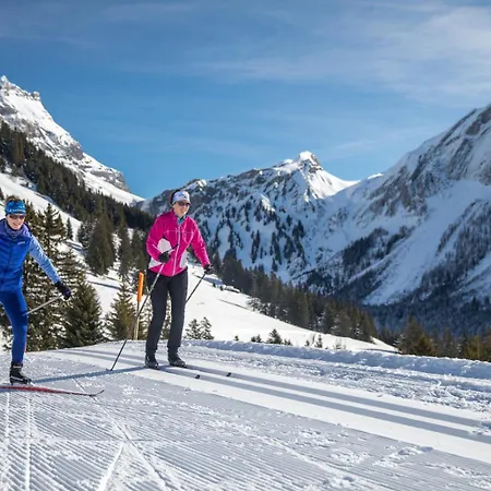 Terra Nostra A03 公寓 格里翁